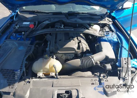 2021 Ford Mustang Ecoboost Premium z USA, uszkodzony, nr VIN 1FATP8UD1M5143428